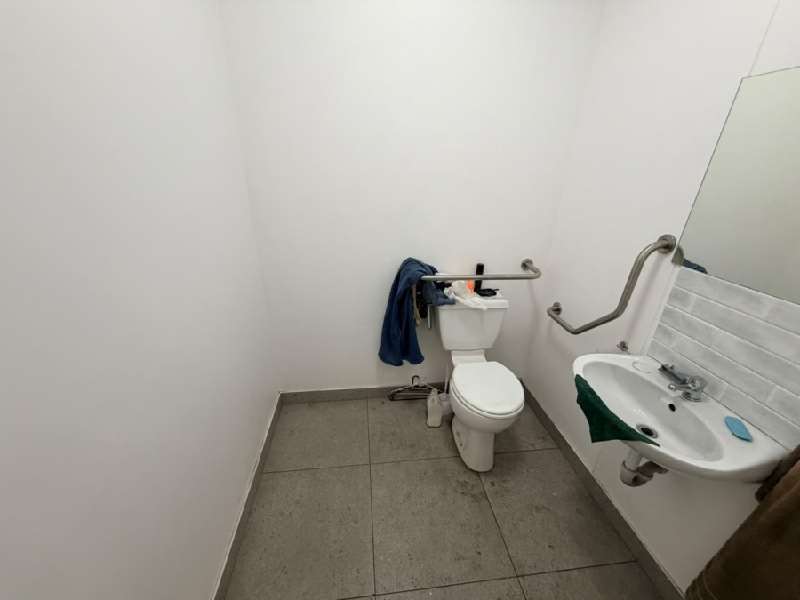 To Let Commercial Property for Rent in Fisantekraal Western Cape